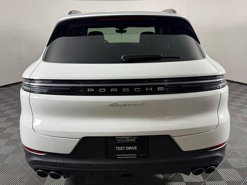 2026 Porsche Cayenne S