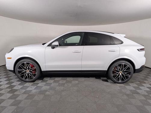 Carrara White 2026 Porsche Cayenne S