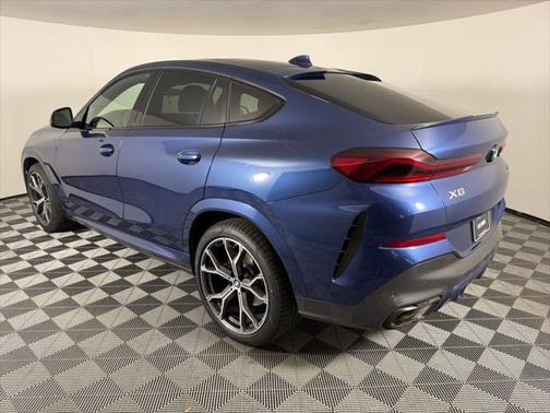 2023 BMW X6 xDrive40i