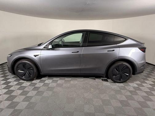 2026 Tesla Model Y Long Range Dual Motor All-Wheel Drive