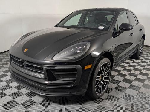 2026 Porsche Macan 