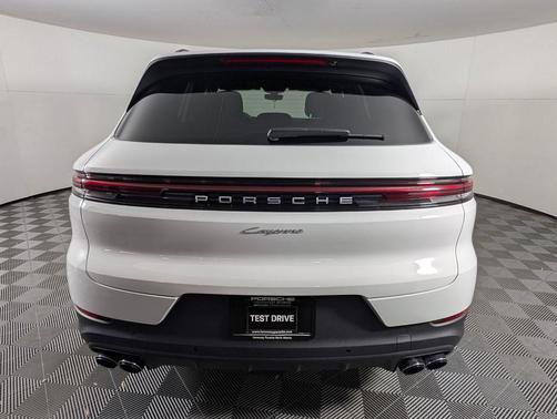 2025 Porsche Cayenne Cayenne