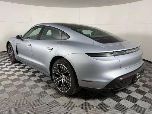 2024 Porsche Taycan Sedan