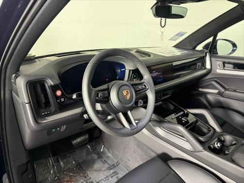 2025 Porsche Cayenne