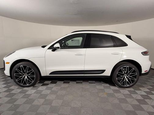 2026 Porsche Macan S