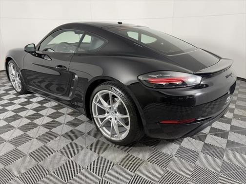 2025 Porsche 718 Cayman Base
