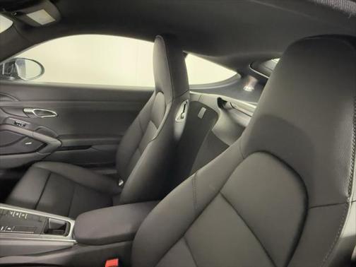 2025 Porsche 718 Cayman Base