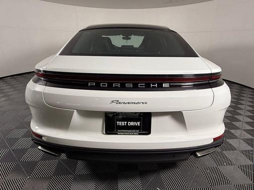 2025 Porsche Panamera Hatchback