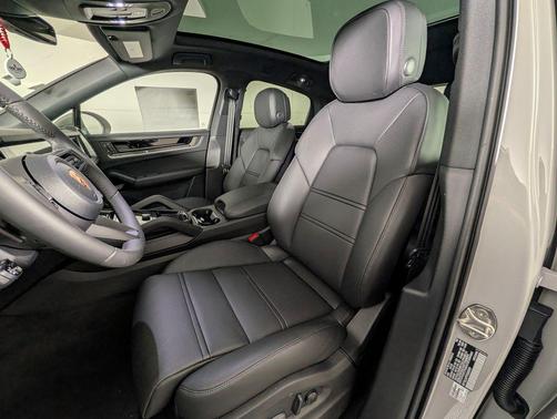 2026 Porsche Cayenne S