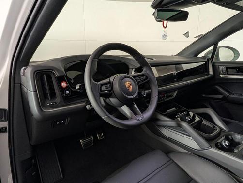 2026 Porsche Cayenne S