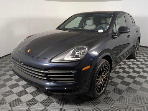 2023 Porsche Cayenne Platinum Edition