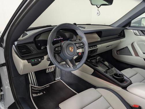 2025 Porsche 911 Targa 4 GTS