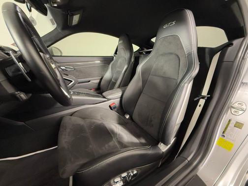 2019 Porsche 718 Cayman GTS