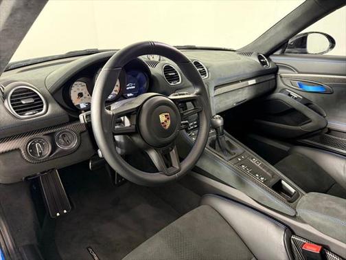 2023 Porsche 718 Cayman GT4 RS