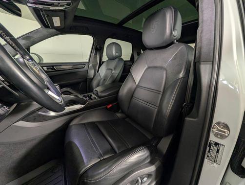 2020 Porsche Cayenne Cayenne Turbo S E-Hybrid