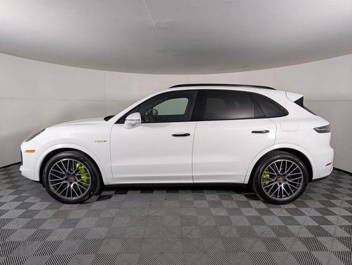 2020 Porsche Cayenne Cayenne Turbo S E-Hybrid