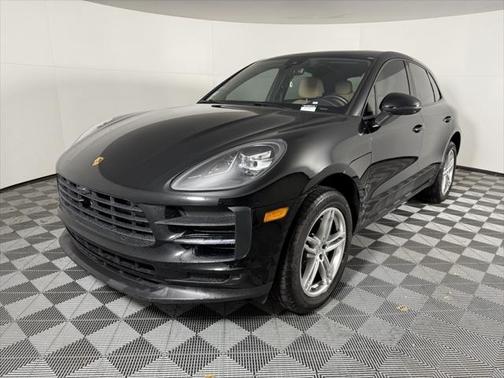 2021 Porsche Macan Base