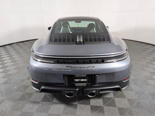 2026 Porsche 911 Carrera GTS