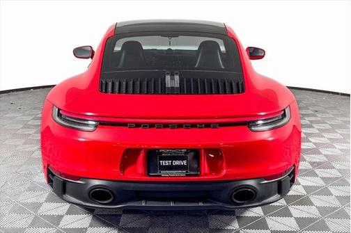 2023 Porsche 911 Carrera GTS