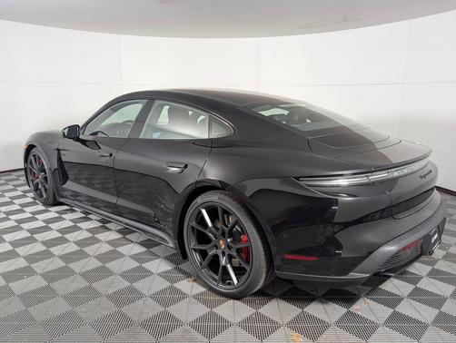 2026 Porsche Taycan GTS