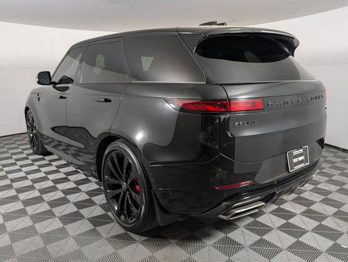 2023 Land Rover Range Rover Sport SE