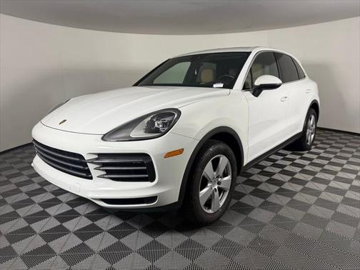 2023 Porsche Cayenne Platinum Edition