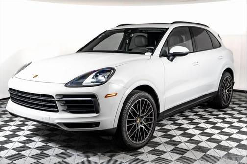 2023 Porsche Cayenne Platinum Edition
