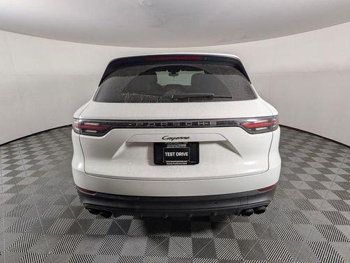 White 2023 Porsche Cayenne Platinum Edition