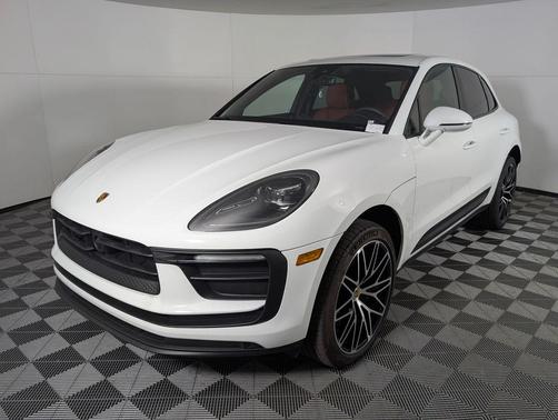 2025 Porsche Macan 2.0T