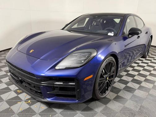 2026 Porsche Panamera GTS