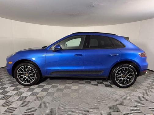 2018 Porsche Macan AWD