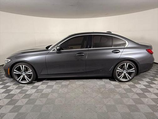 2021 BMW 330 i
