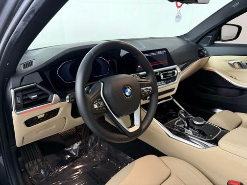 2021 BMW 330 i