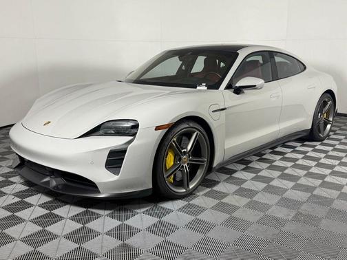 2021 Porsche Taycan Turbo S