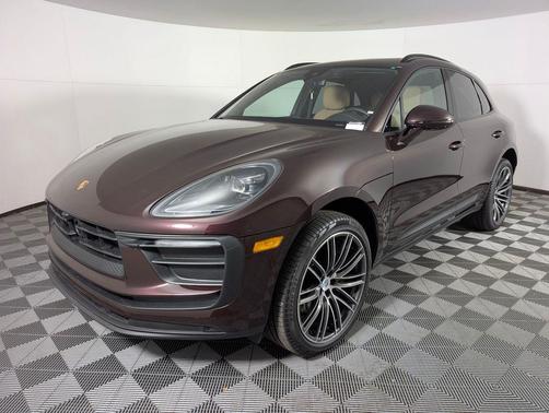 2025 Porsche Macan 2.0T