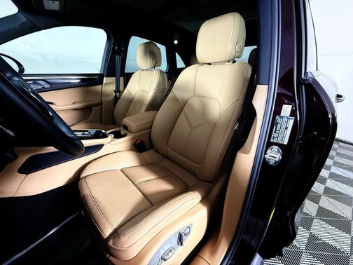 2025 Porsche Macan 2.0T