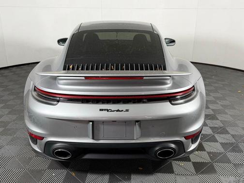 2021 Porsche 911 Turbo S