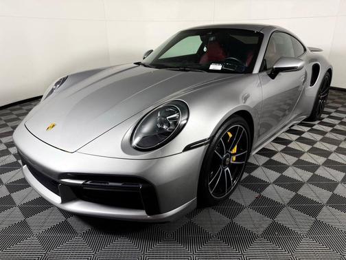 2021 Porsche 911 Turbo S