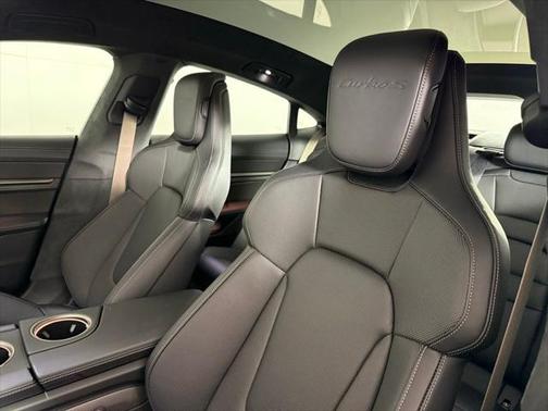 2025 Porsche Taycan Turbo S