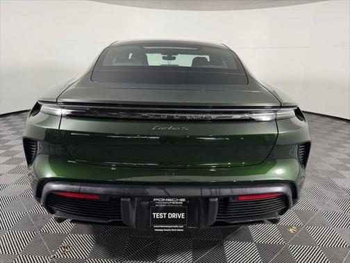 2025 Porsche Taycan Turbo S