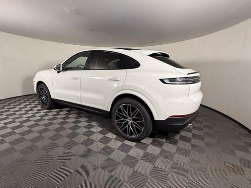 2025 Porsche Cayenne Cayenne