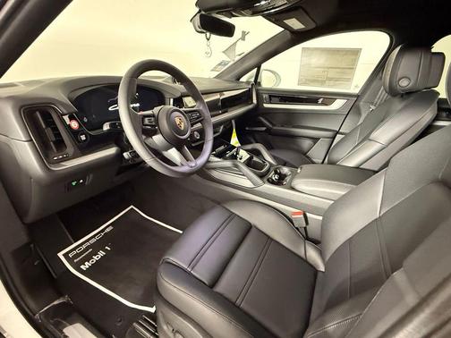 2025 Porsche Cayenne Cayenne