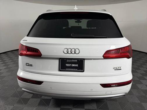2018 Audi Q5 2.0T Tech Premium