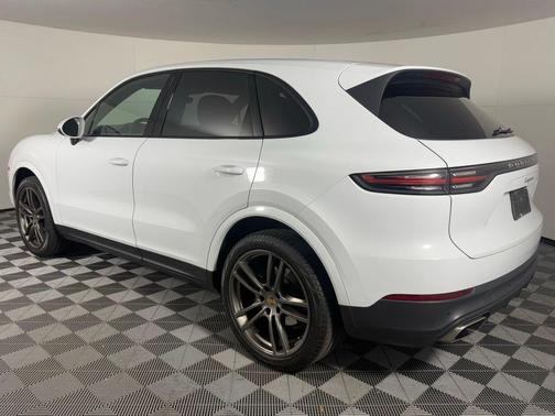 2021 Porsche Cayenne Cayenne