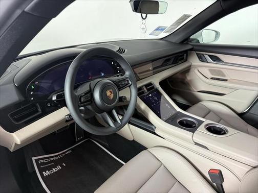 2025 Porsche Taycan 4S