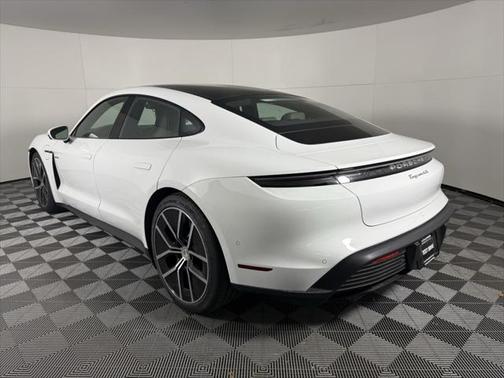 2025 Porsche Taycan 4S
