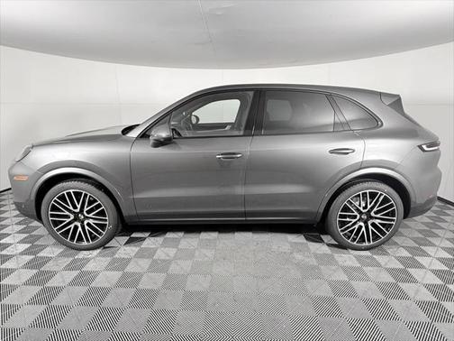 2025 Porsche Cayenne 