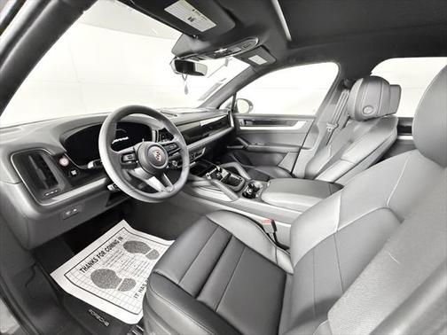 2025 Porsche Cayenne 