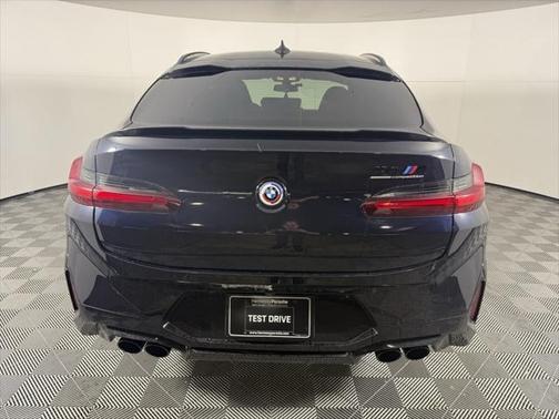 2023 BMW X4 M AWD
