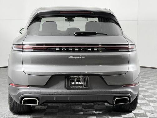 2025 Porsche Cayenne Cayenne